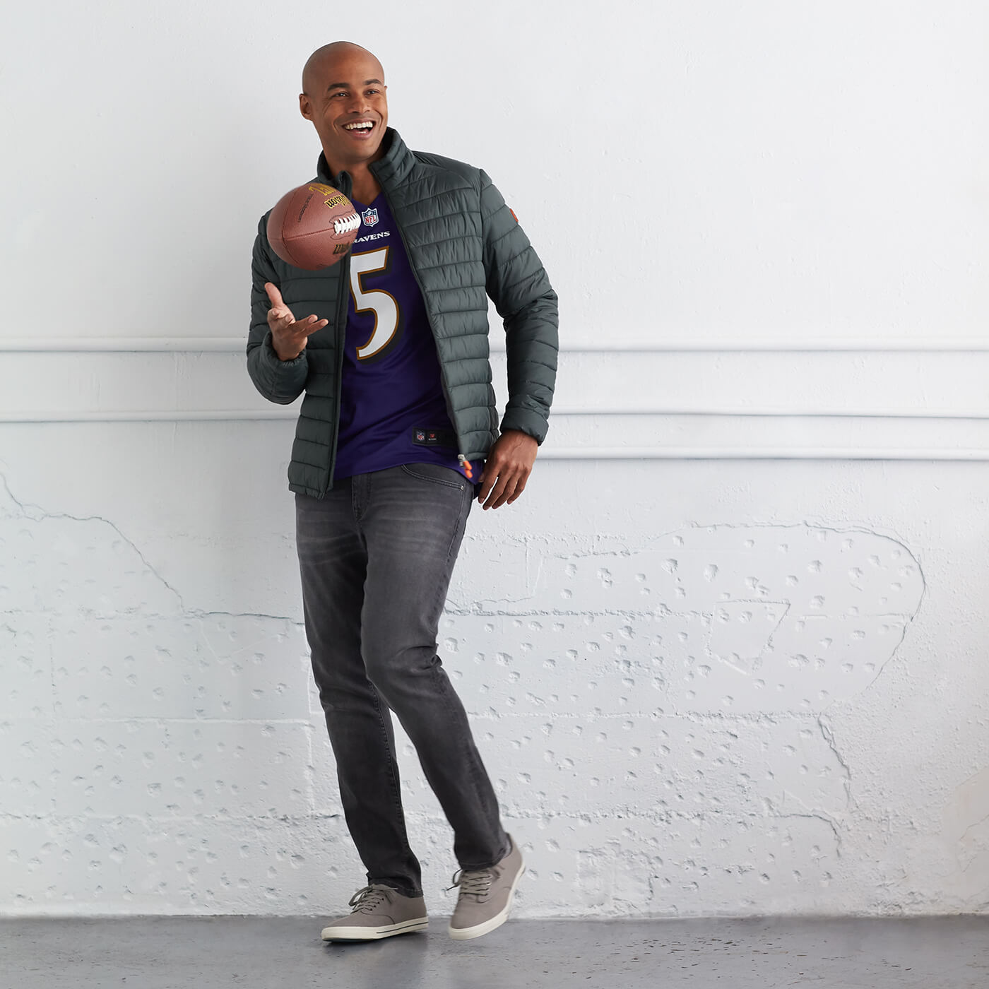 The Football Jersey Style Playbook | Stitch Fix Men