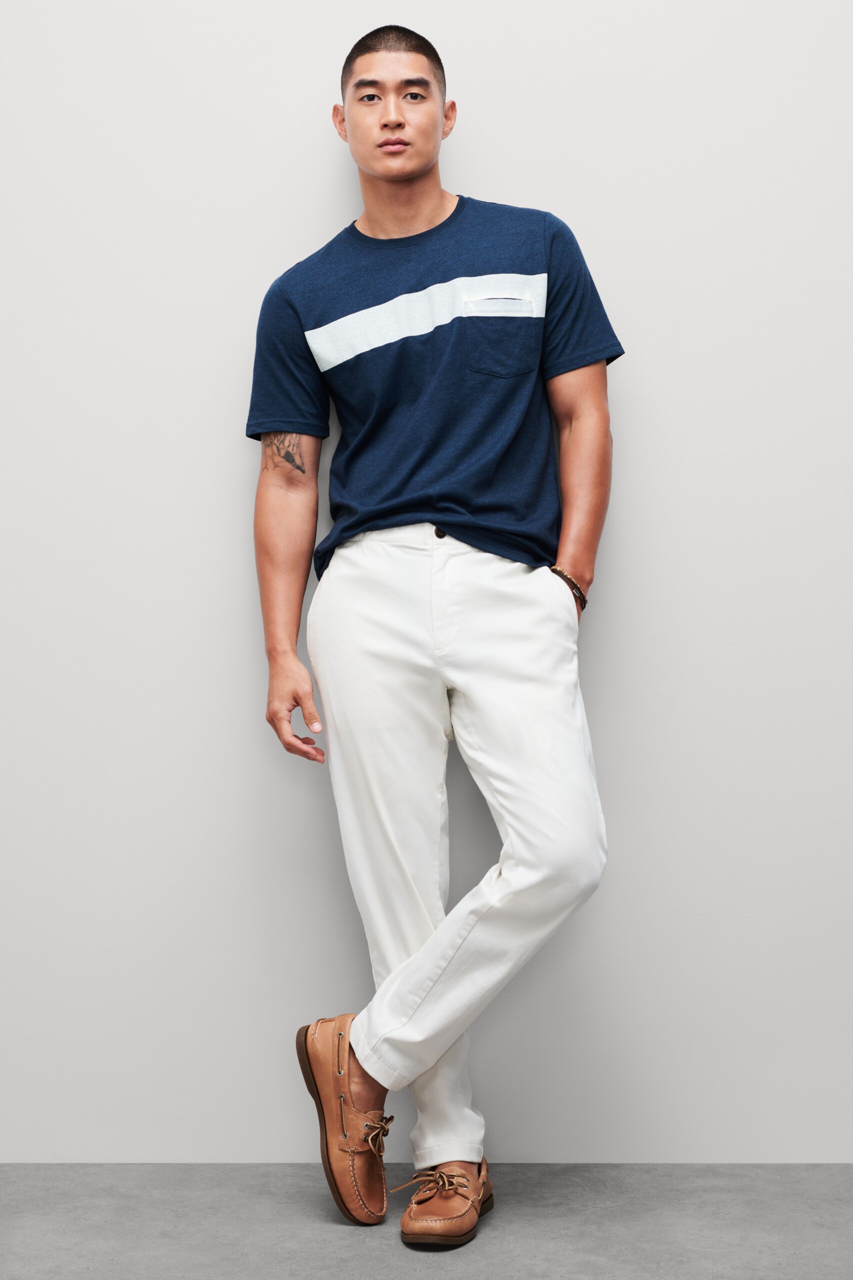 Give it to me straight: Can I tuck in T-shirt? | Stitch Fix Men