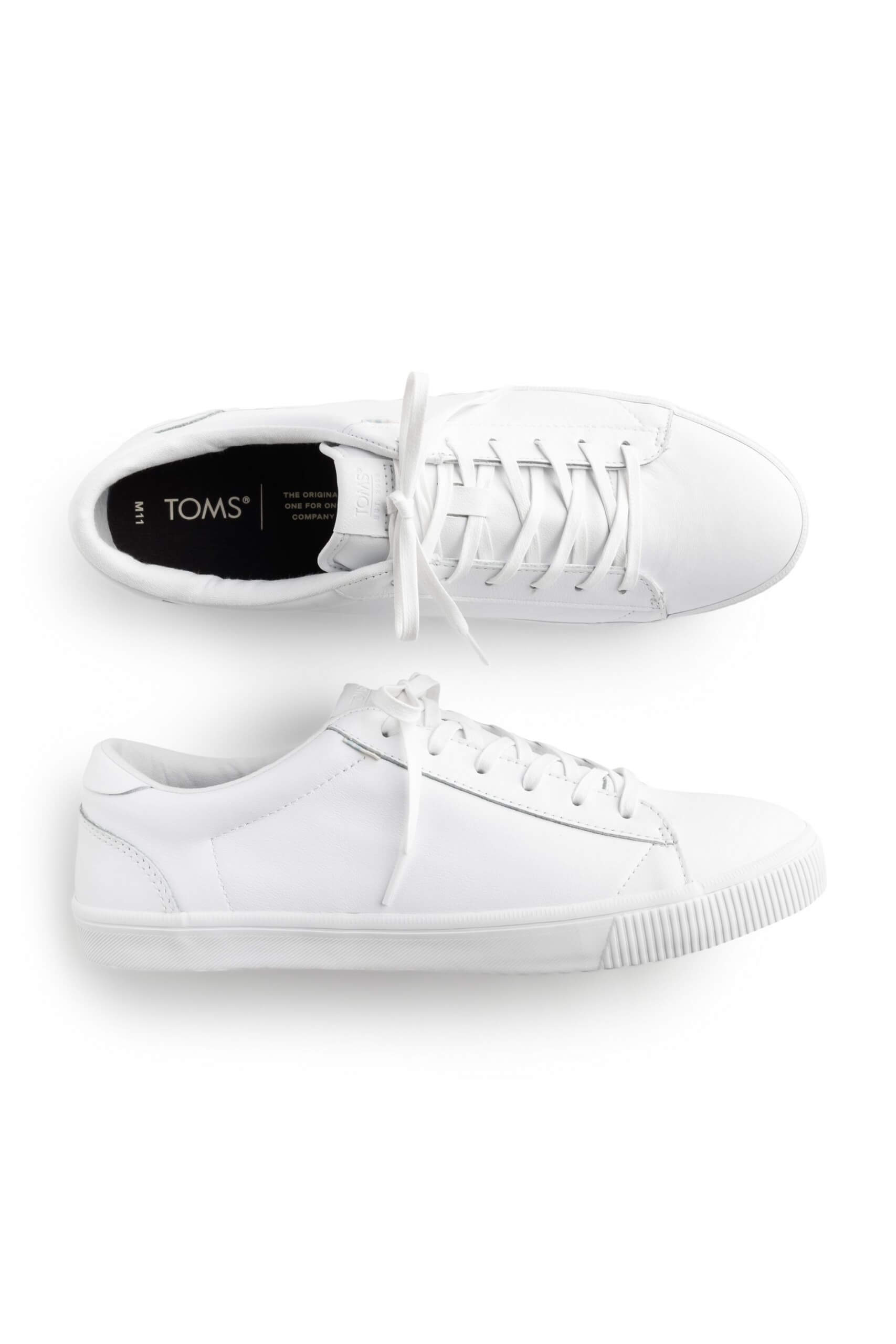 Stitch Fix Men's white sneakers.