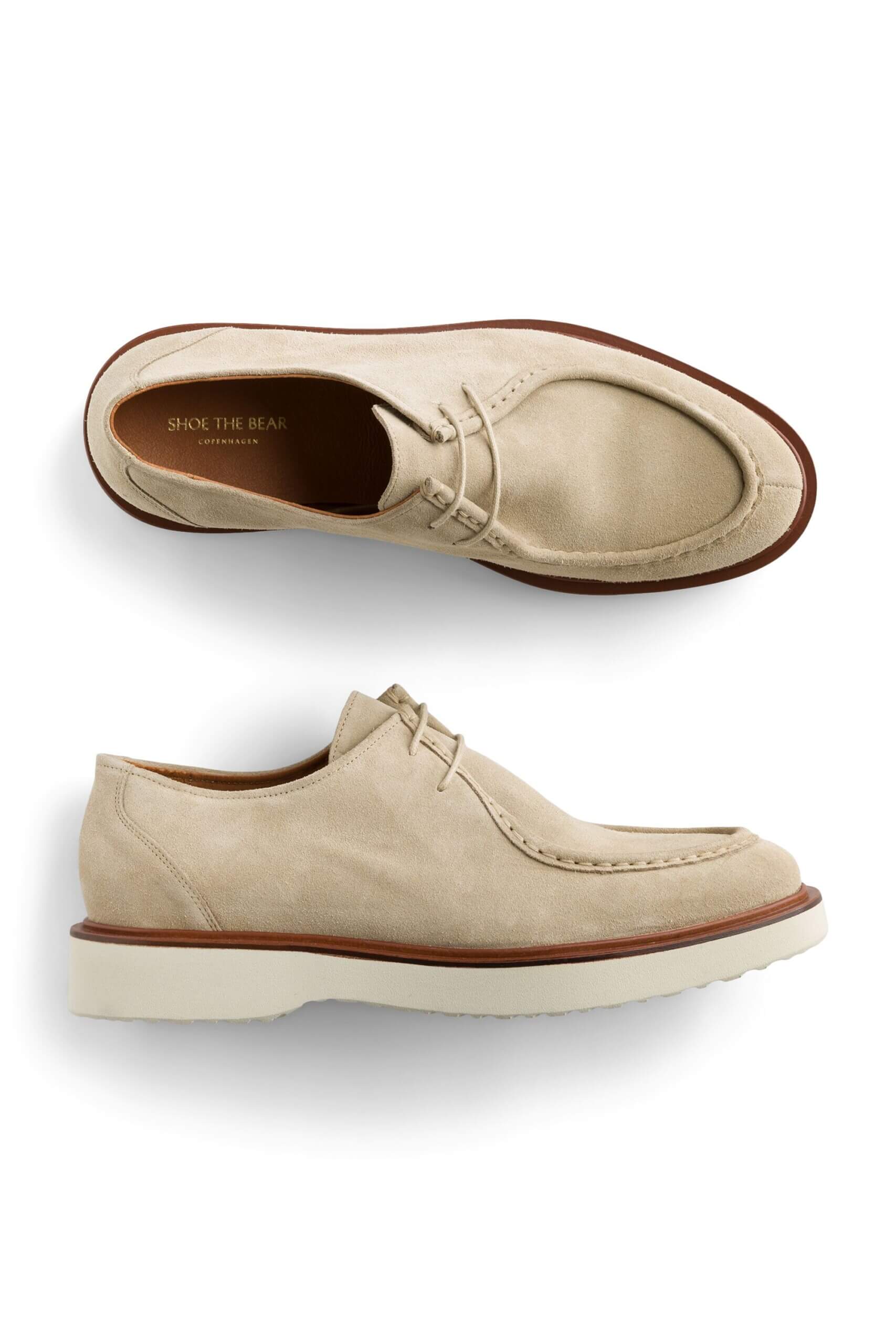 Stitch Fix Men's tan oxfords. 