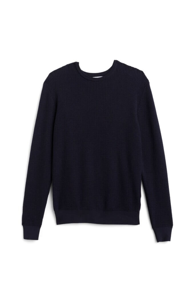 Stitch Fix men’s navy crew neck sweater.