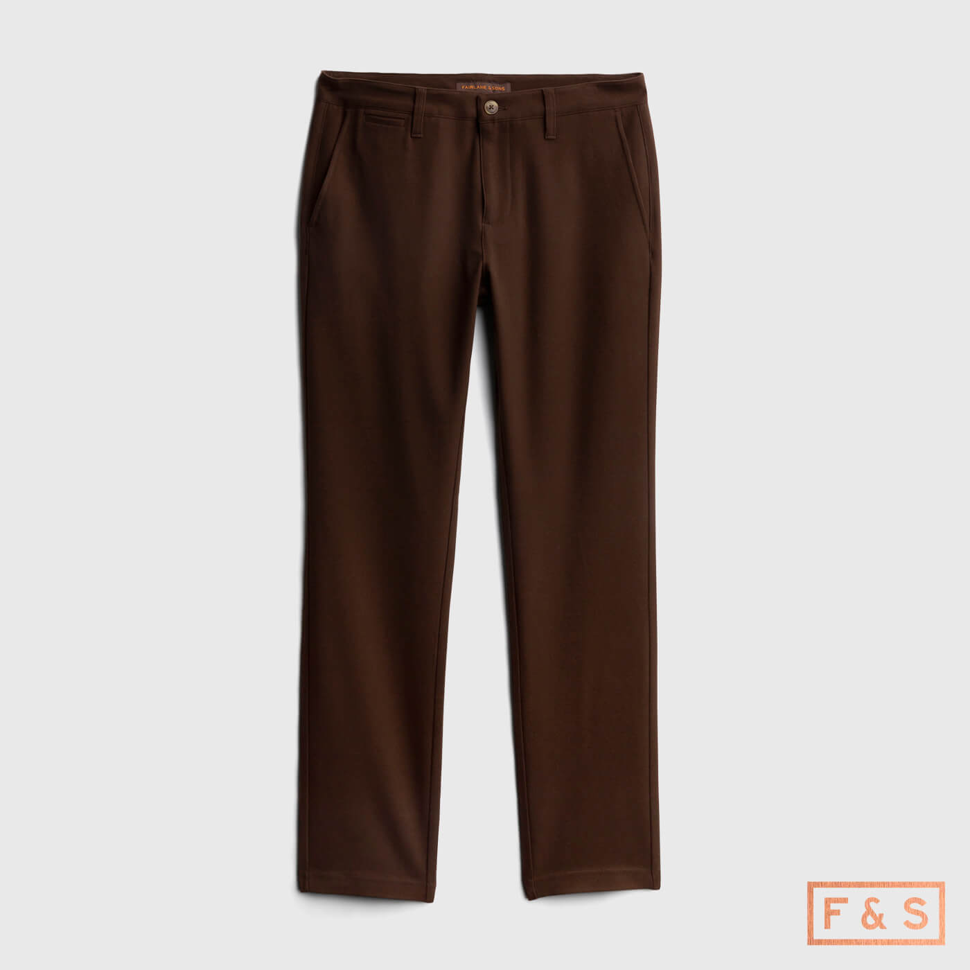 T4_M19_0052_BLG_EB-Spotlight-Fairlane-and-Sons_IN-STORY_4