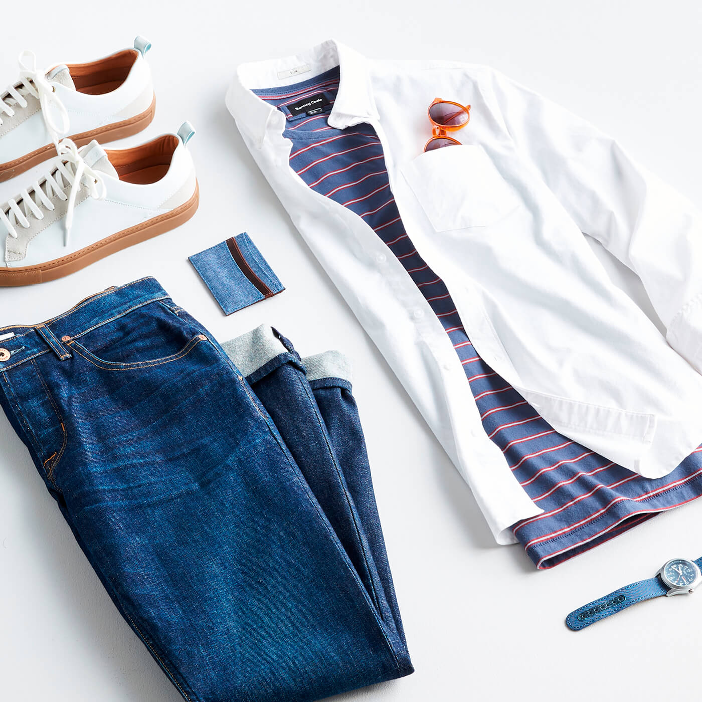 men's white oxford shirt with jeans