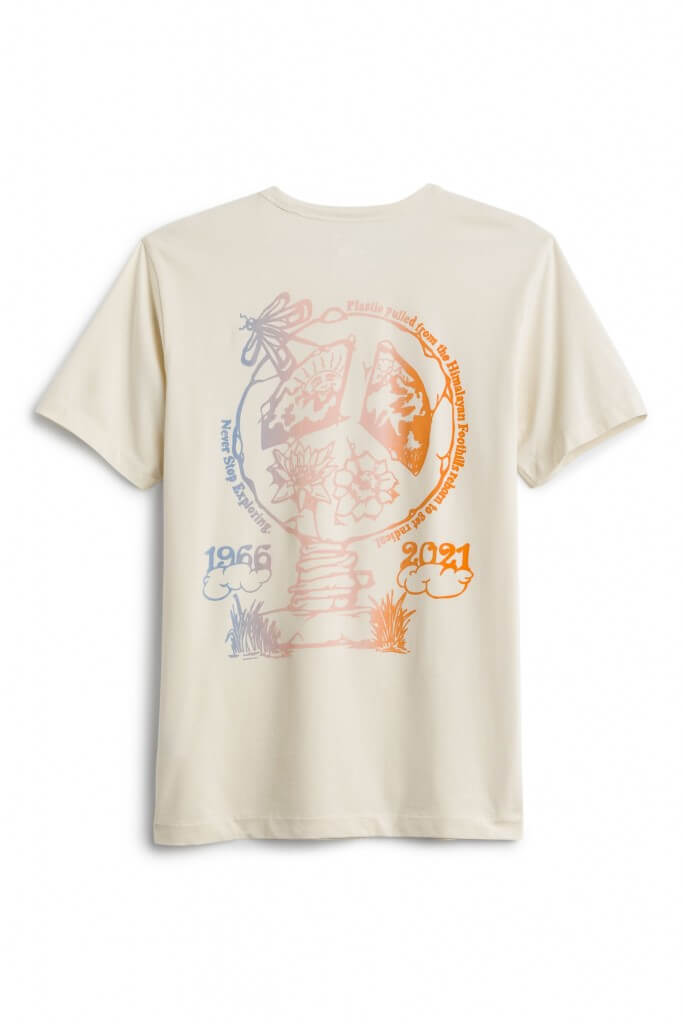 Stitch Fix Men’s off-white graphic tee with a blue, pink and orange peace sign.
