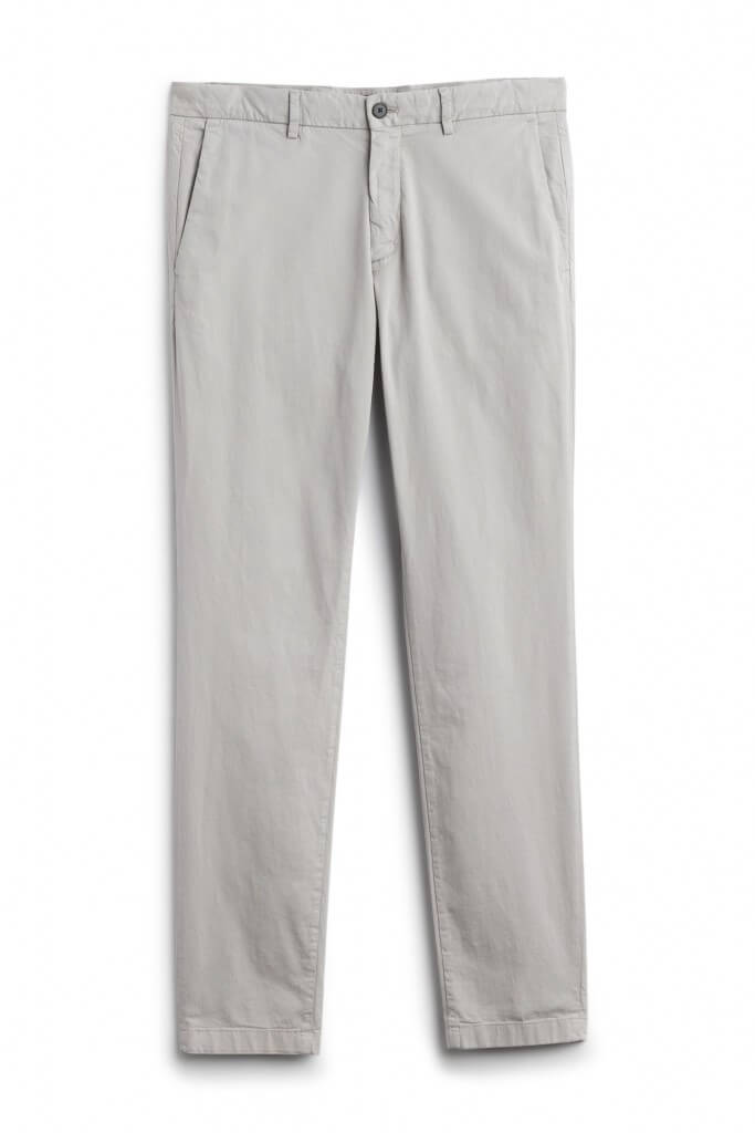 Stitch Fix men’s gray chino pants.
