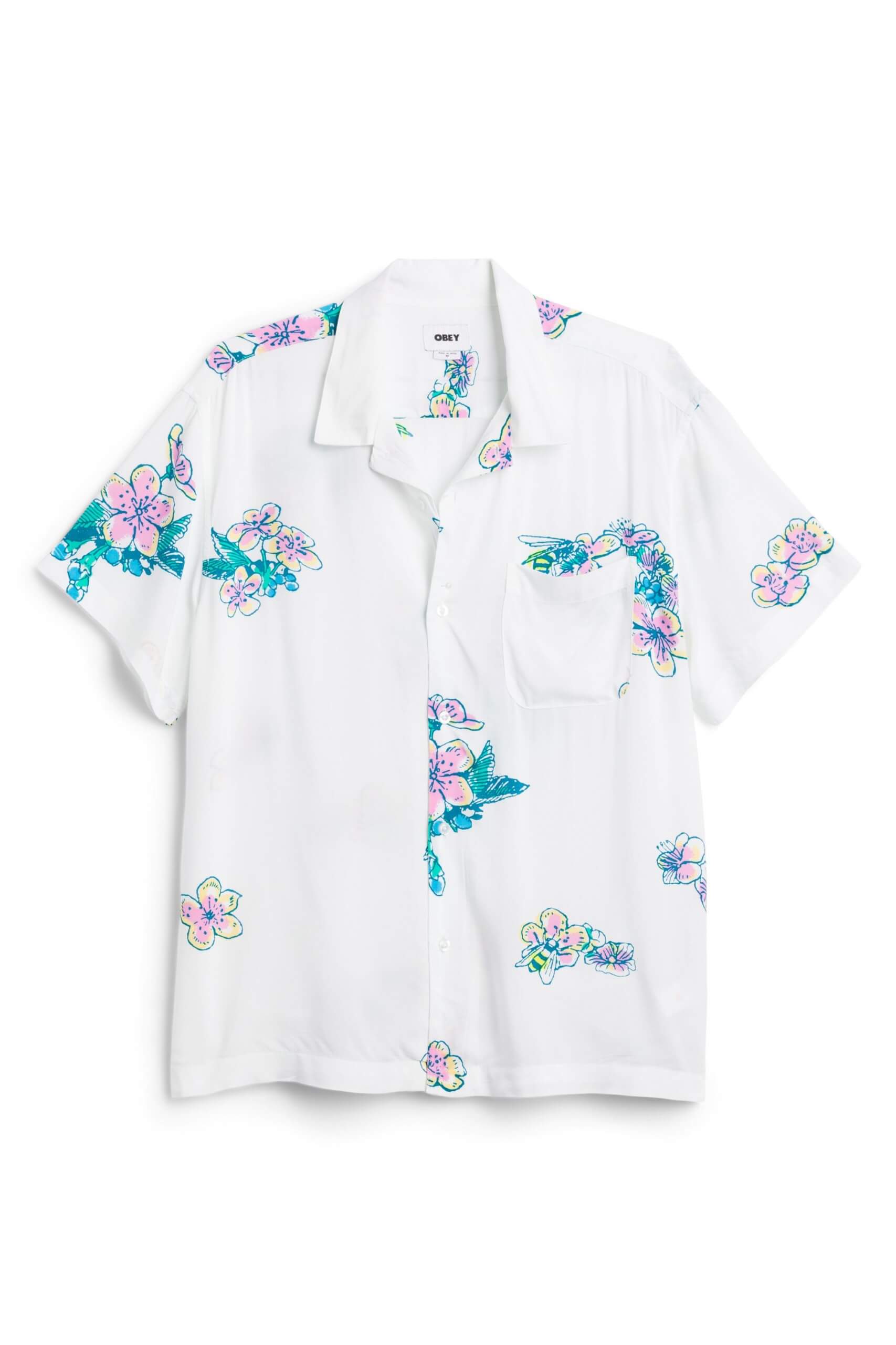 Stitch Fix men’s white floral print short sleeve button-down.