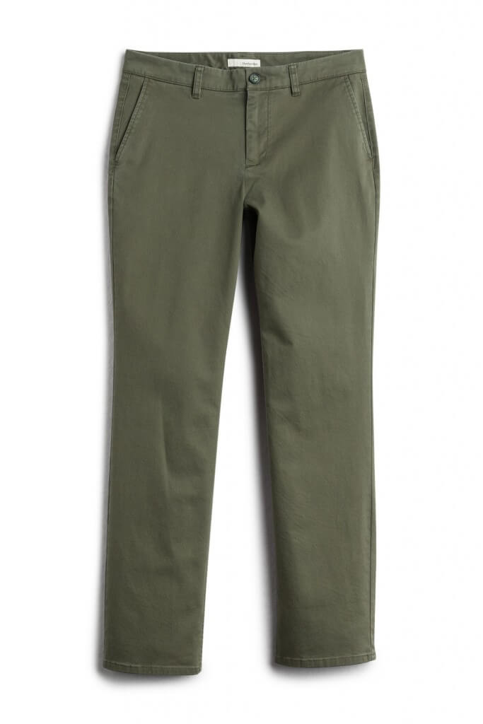 Stitch Fix men’s olive green chino pants.