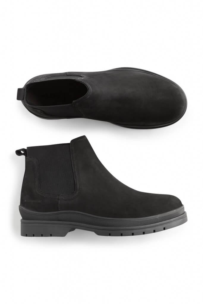 Stitch Fix men’s black Chelsea boots.