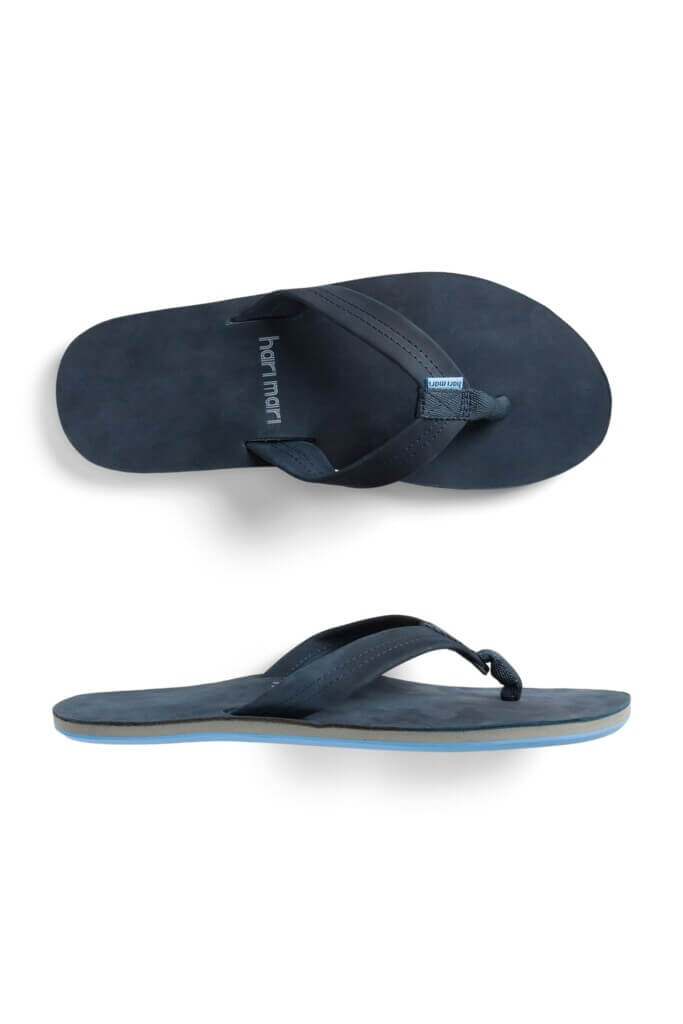 Stitch Fix men’s navy blue flip-flop sandals.