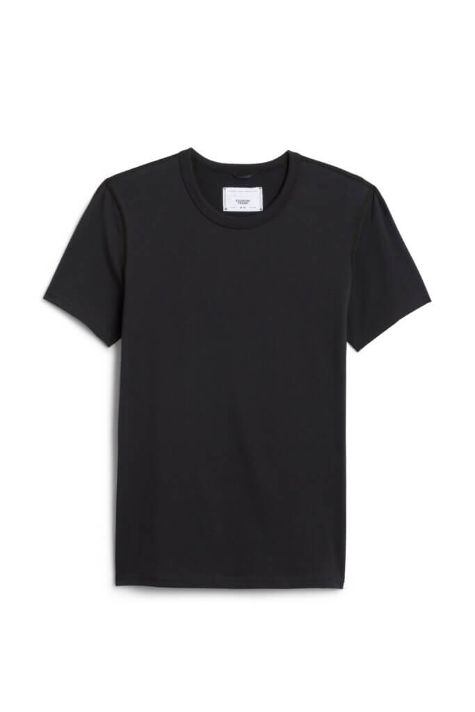 Stitch Fix men’s black short-sleeve T-shirt.