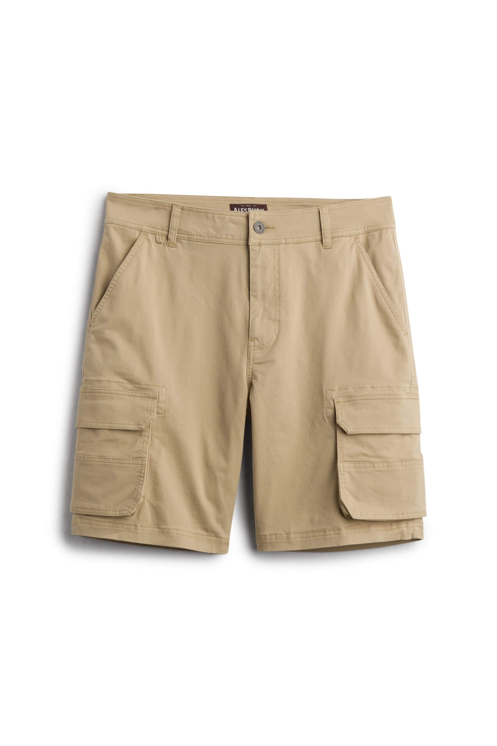 Stitch Fix men’s khaki cargo shorts.