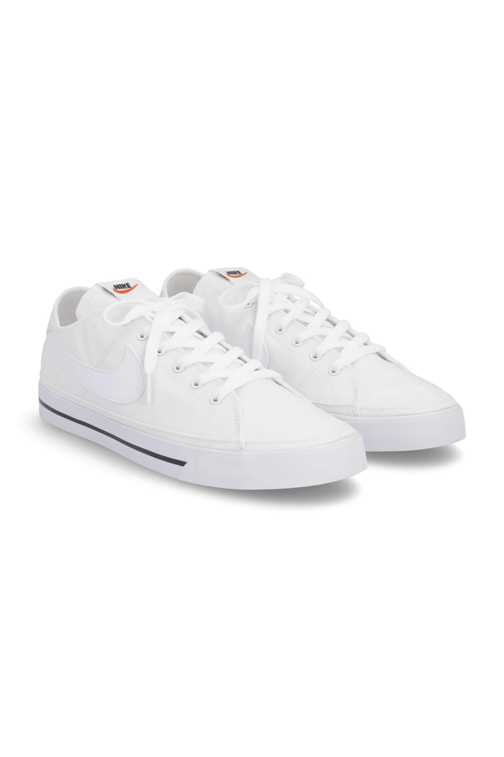 Stitch Fix men’s white canvas sneakers.
