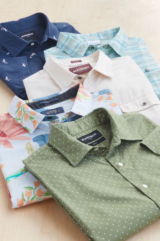 Stitch Fix men's array of business casual printed short-sleeve button-down shirts in shades of blue, green and white.