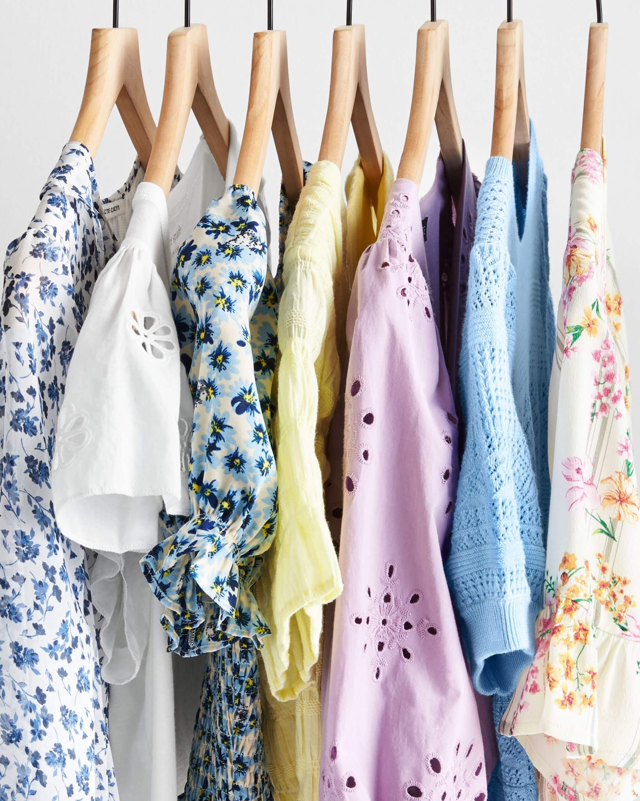 Summer Cocktail Attire: Decoding the Dress Code