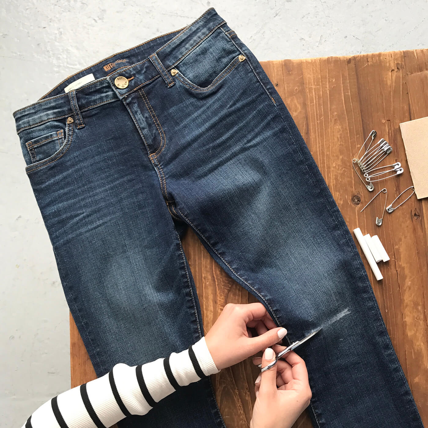 How to Distress Denim