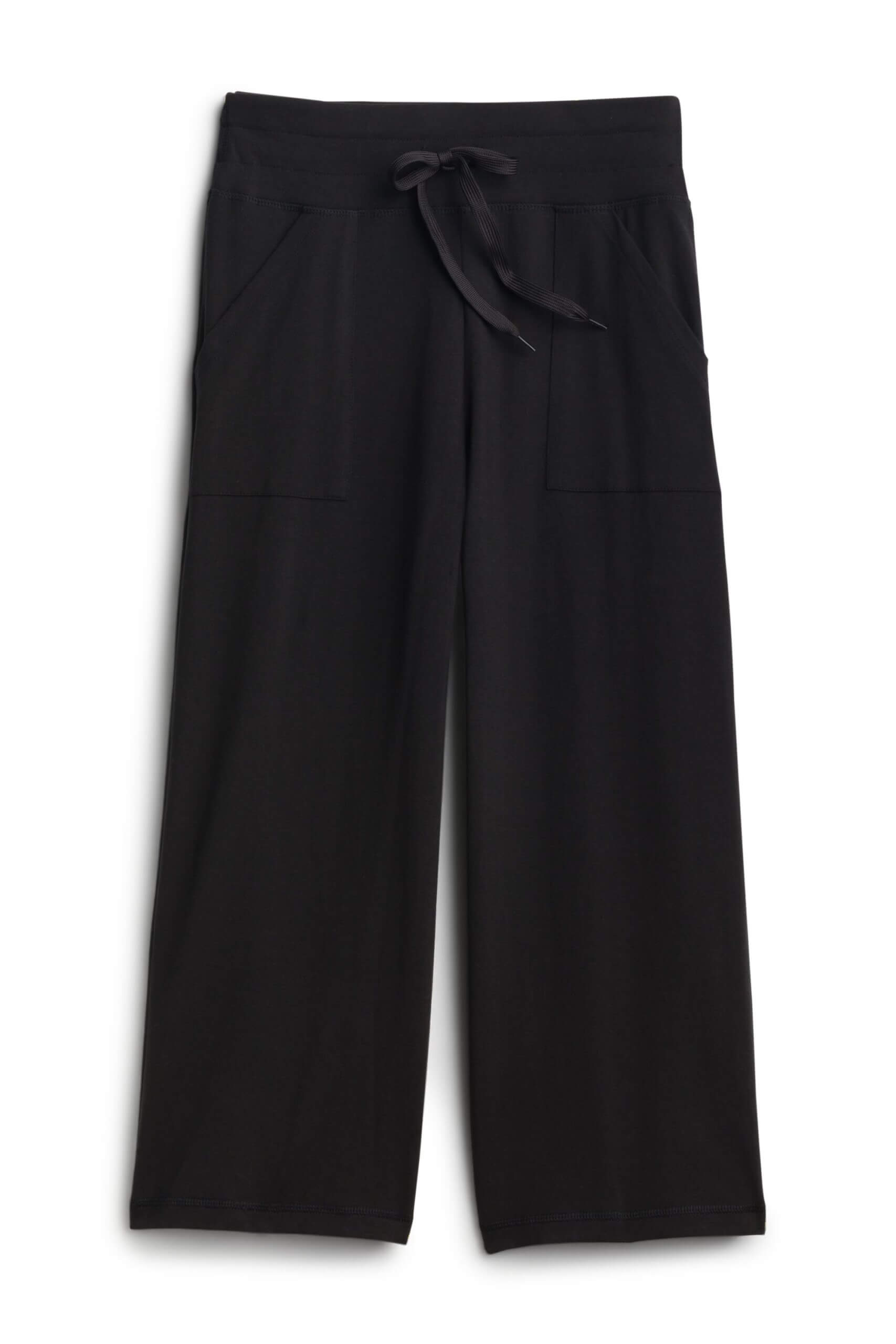 Stitch Fix Women’s black wide-leg pants.