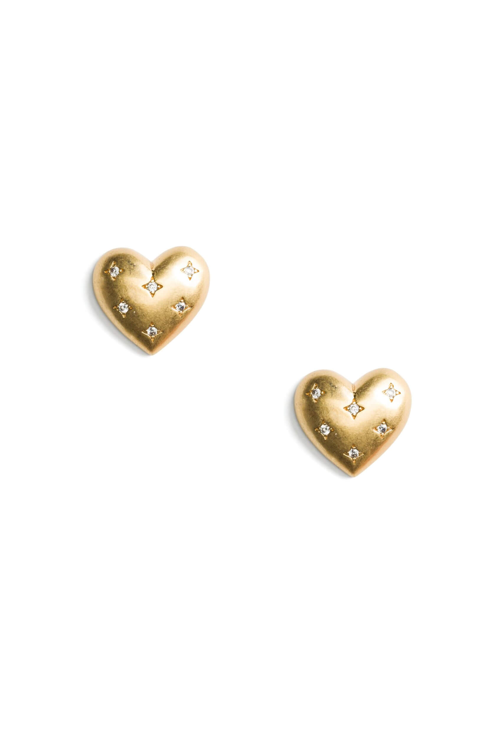 Stitch Fix women’s gold heart stud earrings.