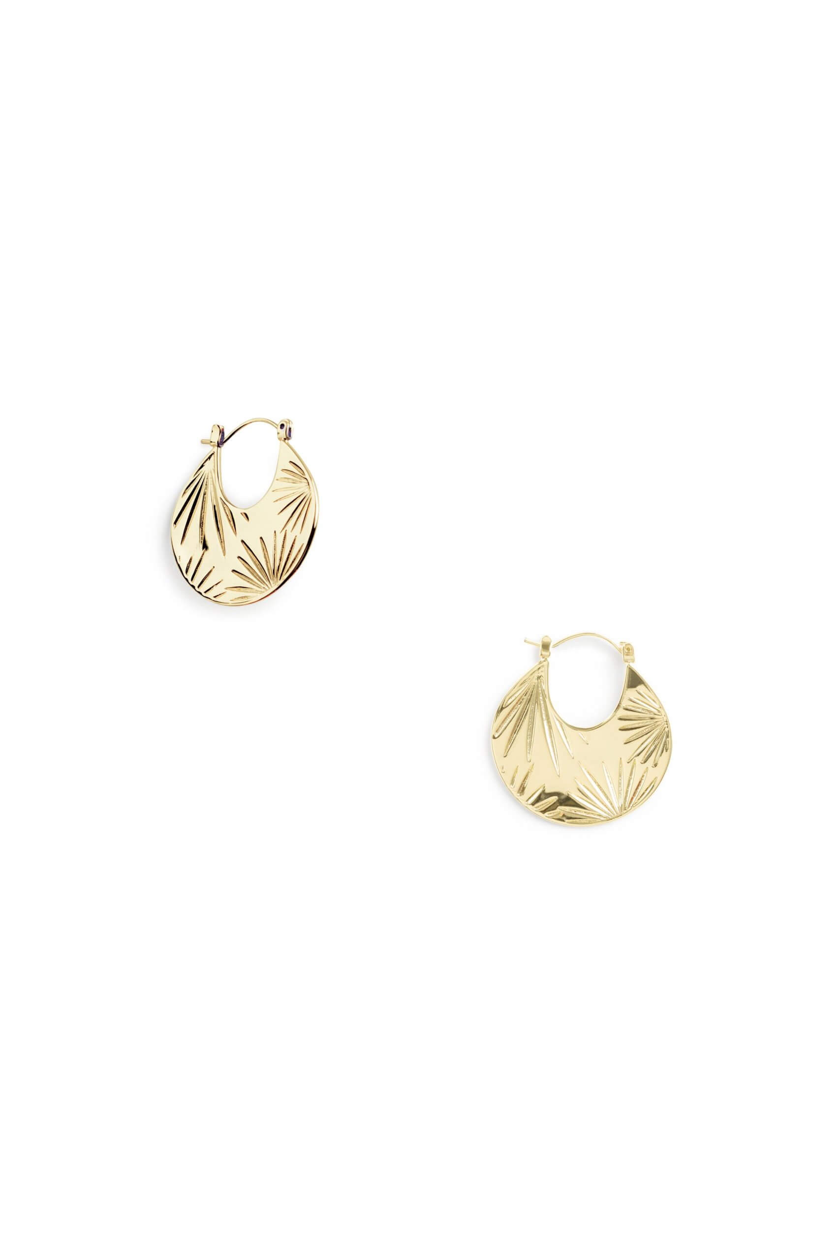 Stitch Fix women’s gold hoop earrings.