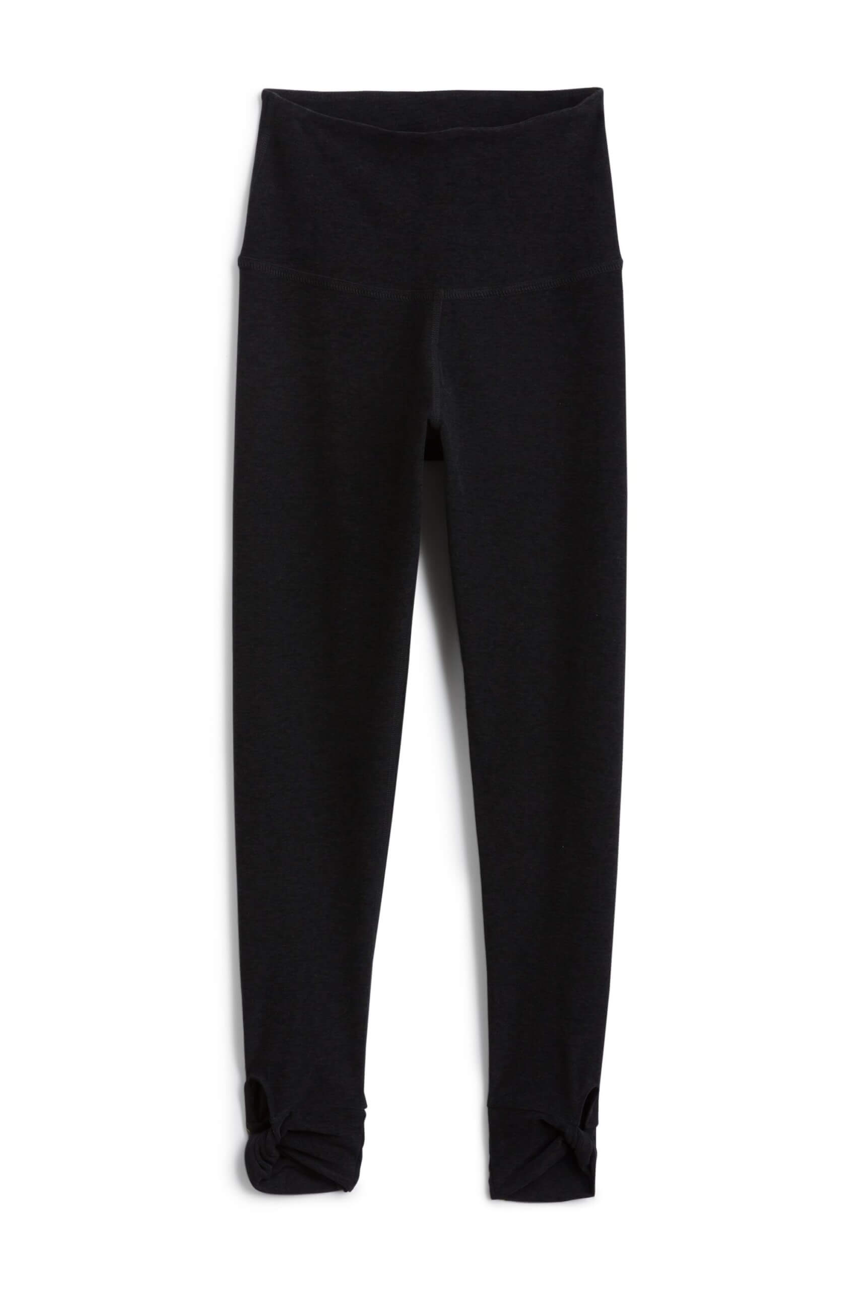 Stitch Fix women’s black fleece leggings.