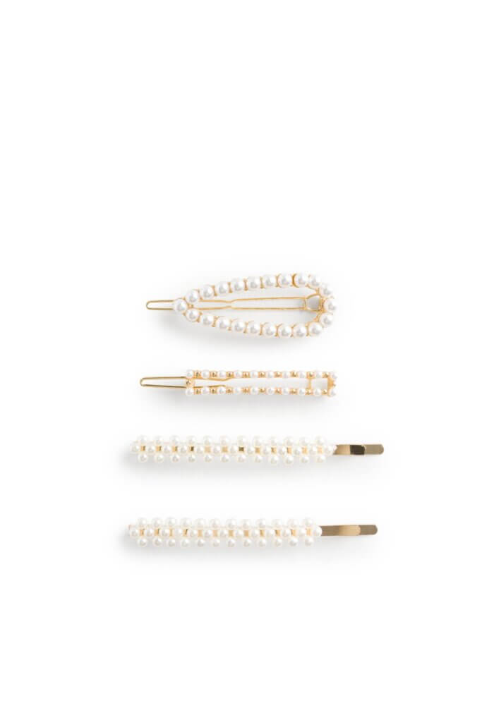 Stitch Fix women's set of 4 pearl hair clips.