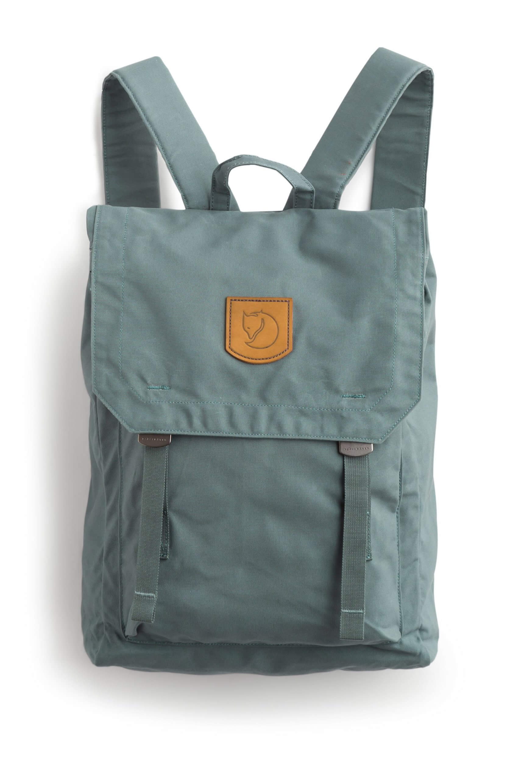 Stitch Fix women’s blue backpack.