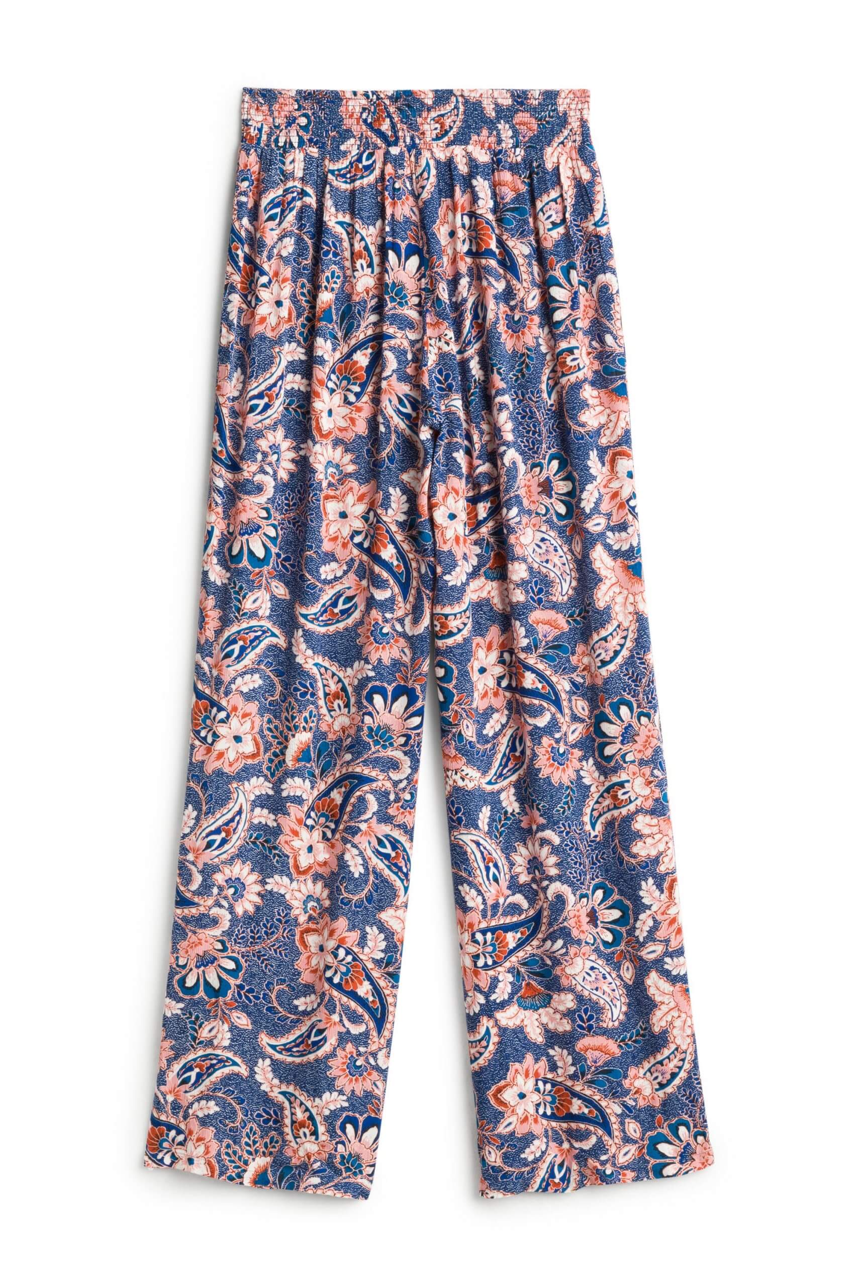 Stitch Fix women’s blue, pink and white paisley wide-leg pants.