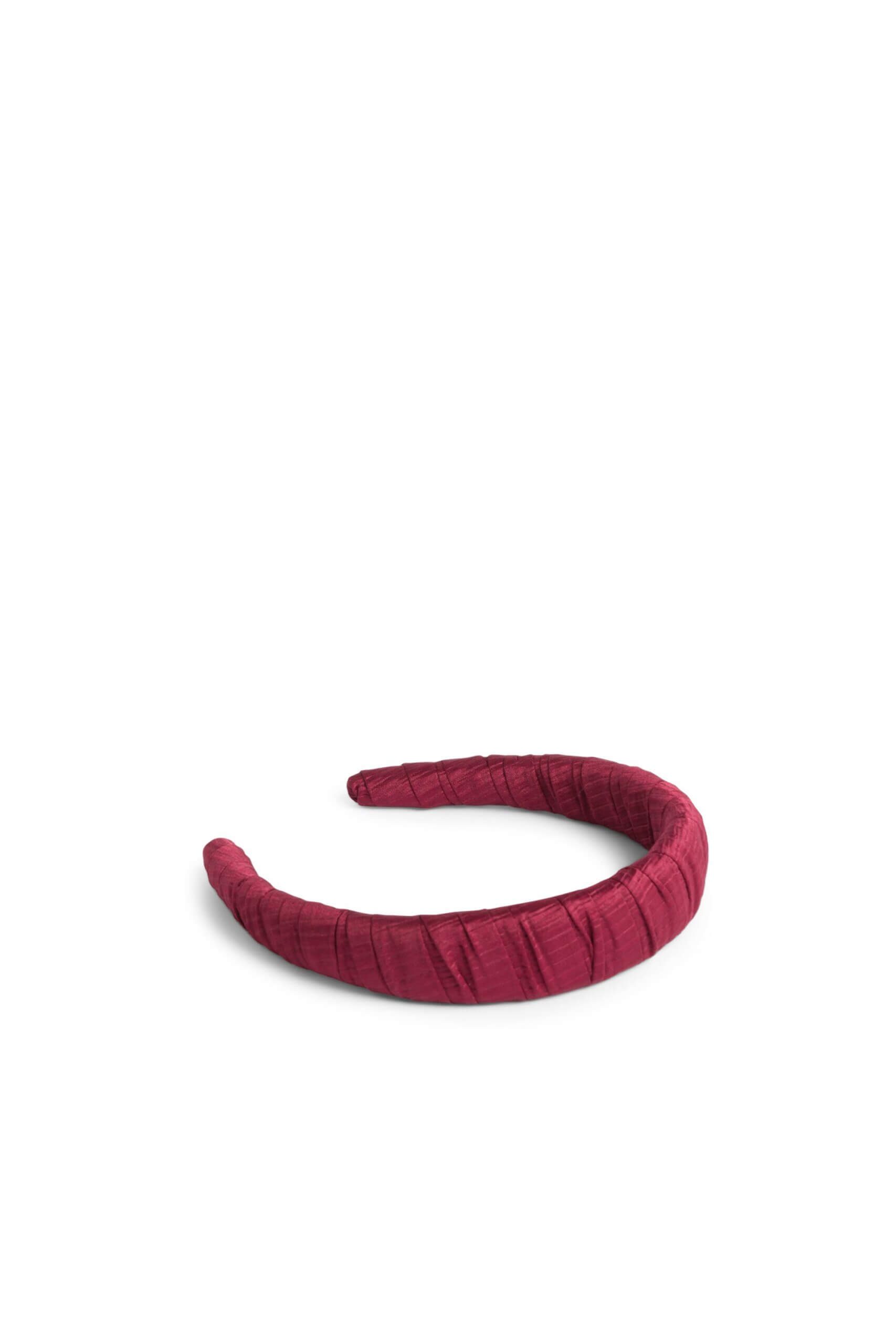 Stitch Fix women’s burgundy ruched headband.