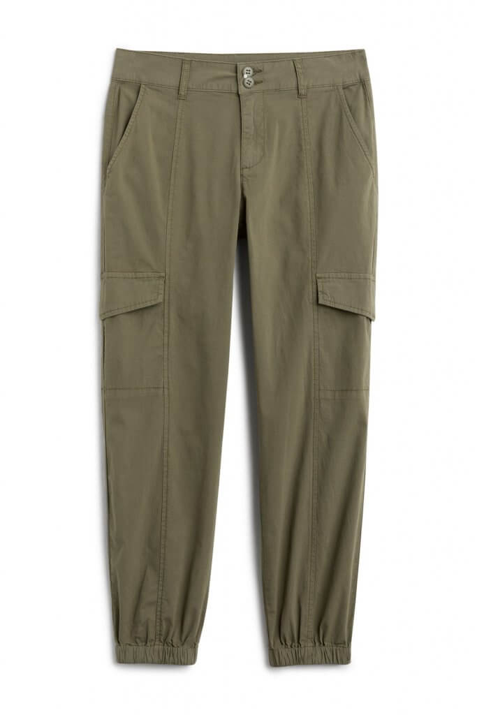 Stitch Fix women’s olive green cargo jogger pants.