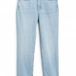 Stitch Fix women’s light-wash jeans.