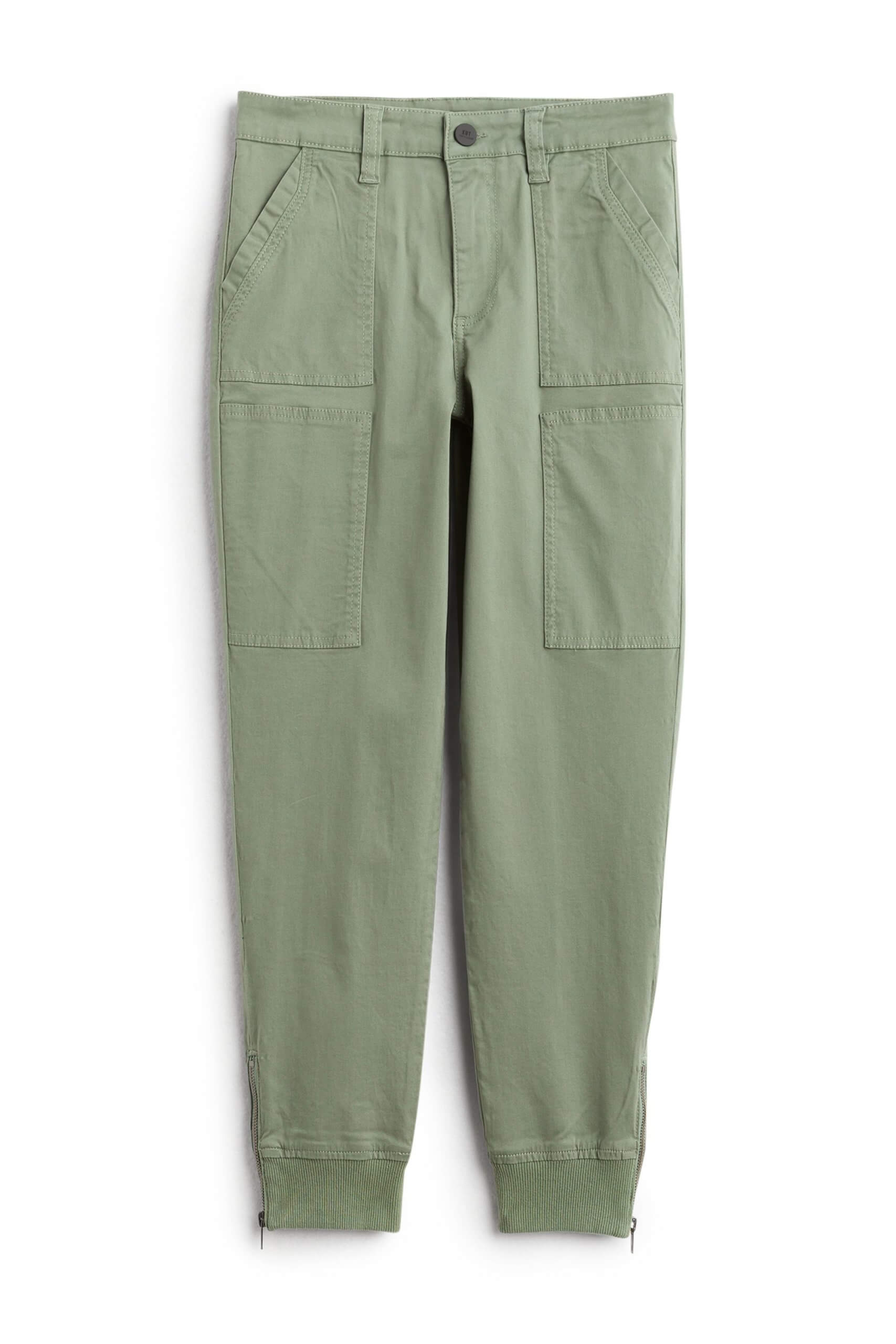 Stitch Fix women’s olive cargo joggers.