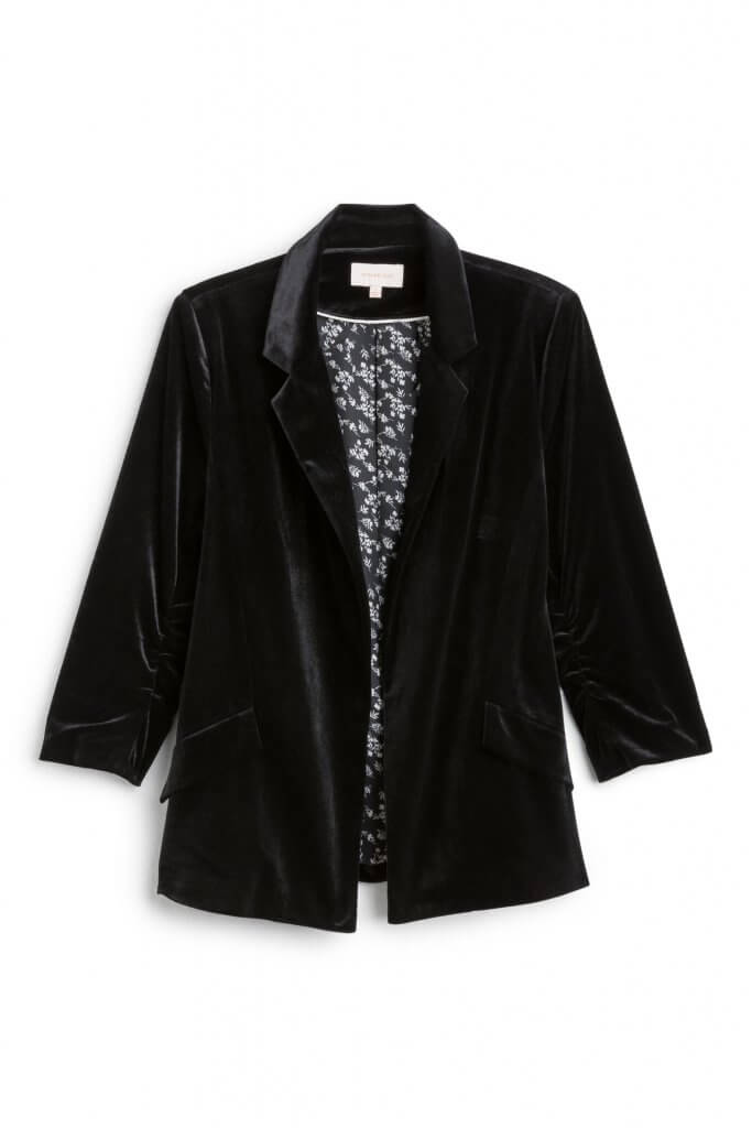 Stitch Fix Women’s black velvet boyfriend blazer with patterned lining.