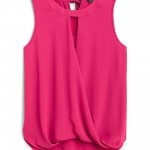 Stitch Fix women’s sleeveless fuschia blouse with keyhole neck.