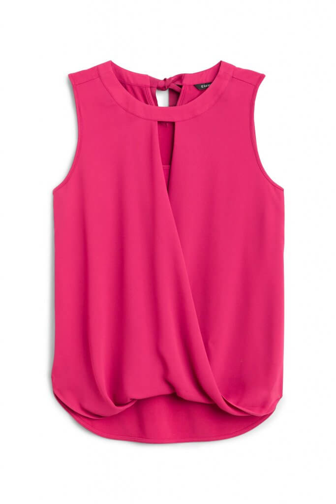 Stitch Fix women’s sleeveless fuschia blouse with keyhole neck.