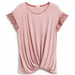 Stitch Fix women’s pink short sleeve knot front tee with crochet trim.