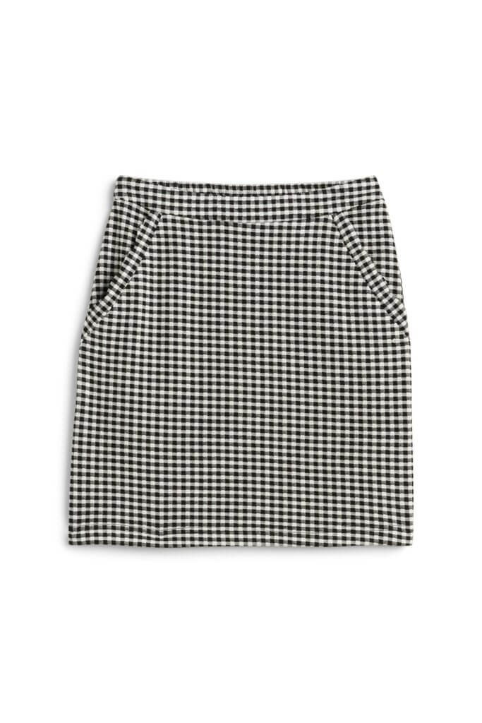 Stitch Fix women’s black and white checkered mini skirt.
