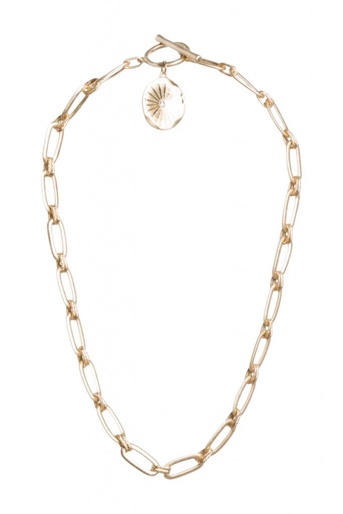 Stitch Fix Women’s gold chain-link necklace.