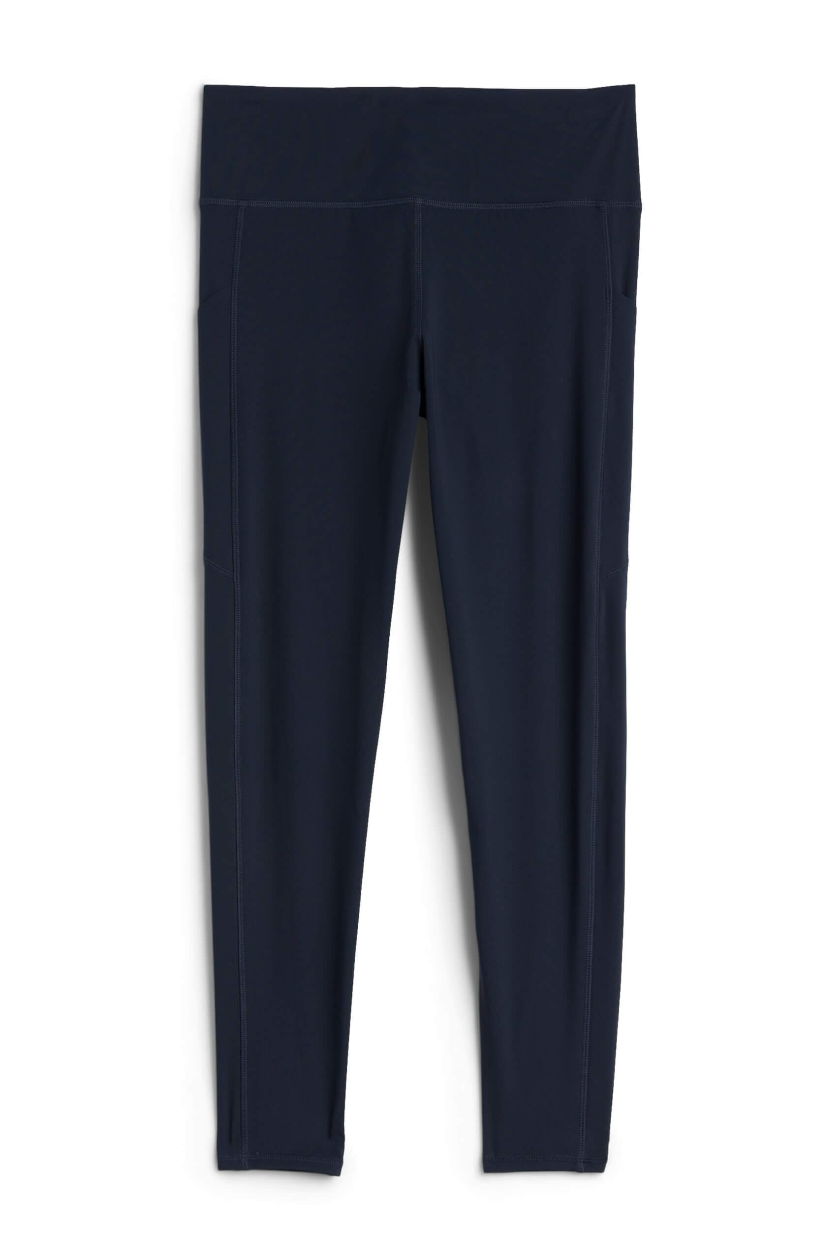 Stitch Fix women’s black leggings.