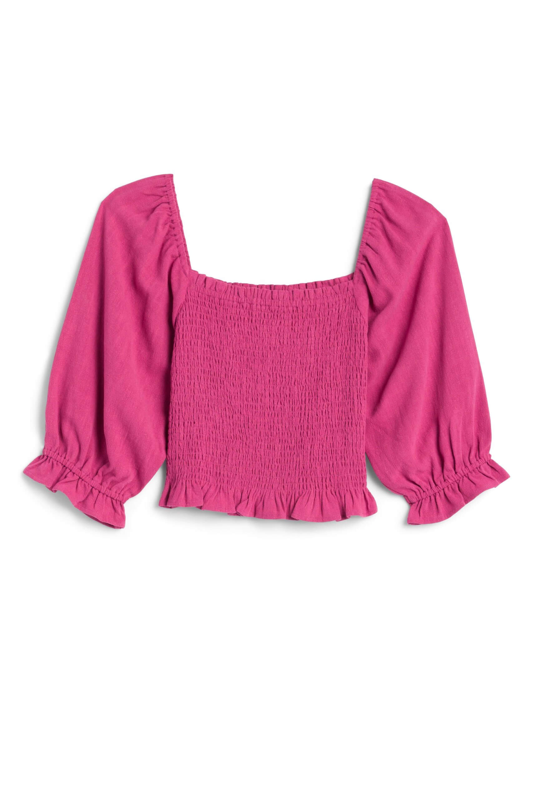 Stitch Fix women’s pink puff sleeve smocked cropped top.
