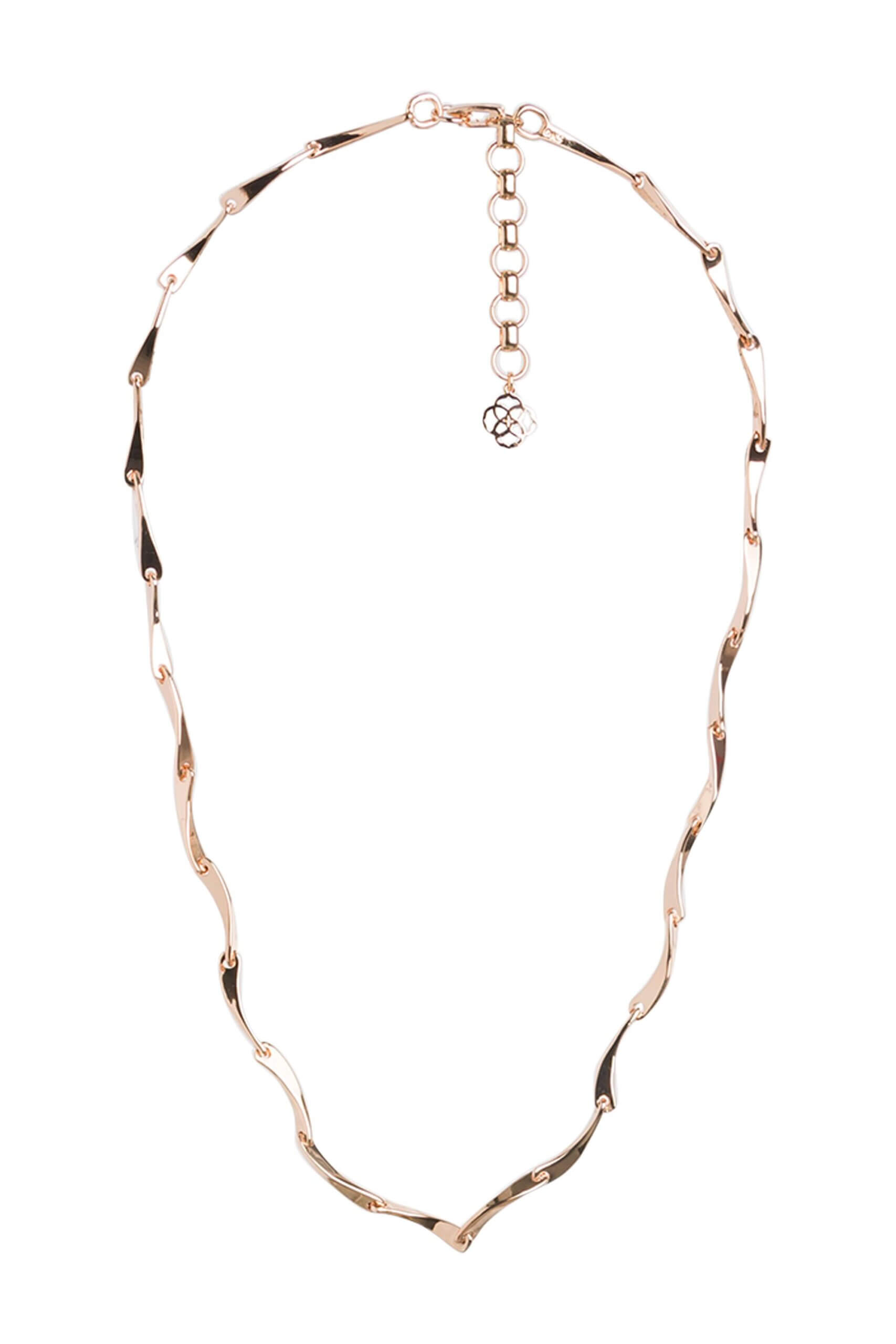 Stitch Fix women’s rose gold ornate chain necklace.