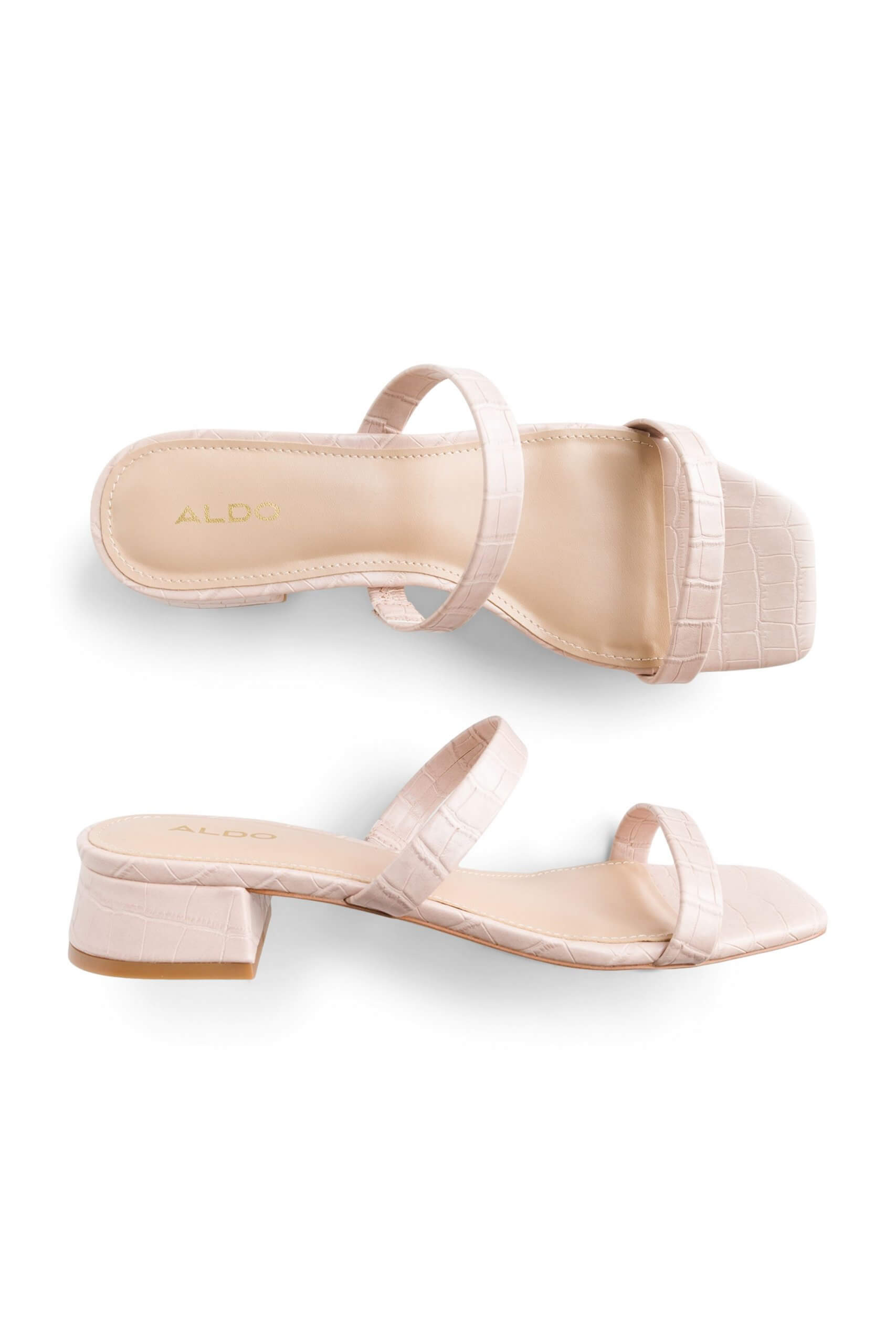 Stitch Fix women’s blush heeled sandals.