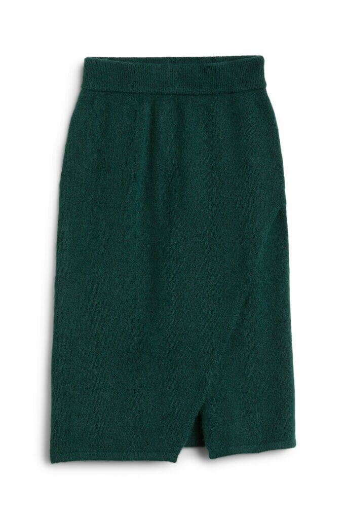 Stitch Fix women’s teal green sweater skirt.