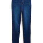 Stitch Fix women’s dark-wash skinny jeans.