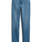 Stitch Fix women’s blue raw hem jeans.