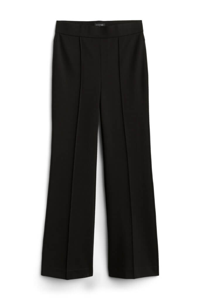 Stitch Fix women's black wide-leg pants.