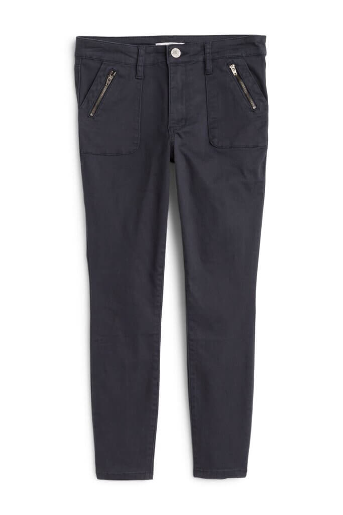 Stitch Fix women's black skinny pants with zipper front pockets.