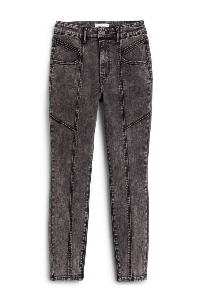 Stitch Fix women's black acid wash skinny jeans.