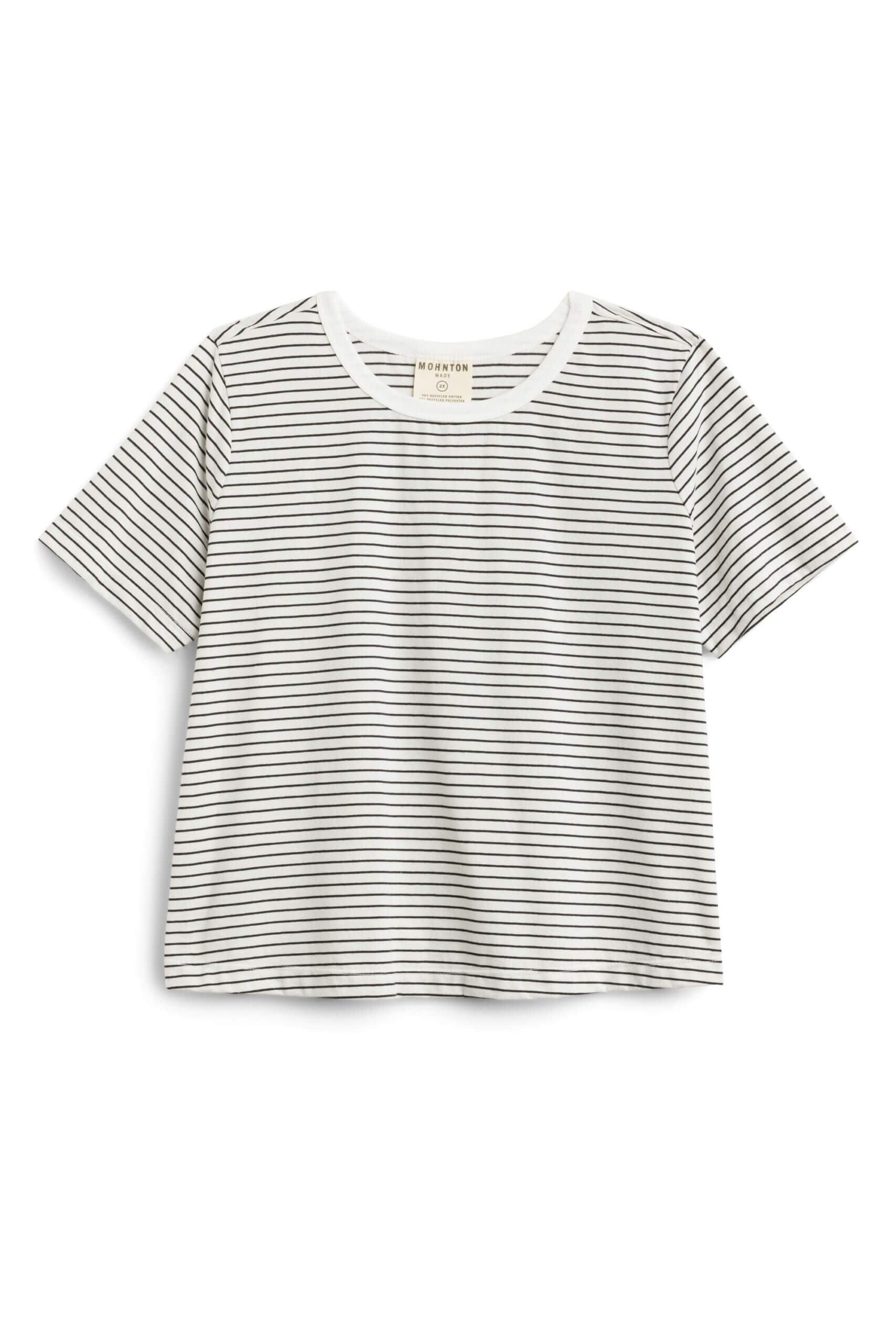 Stitch Fix women’s striped cropped short-sleeve crew neck T-shirt.