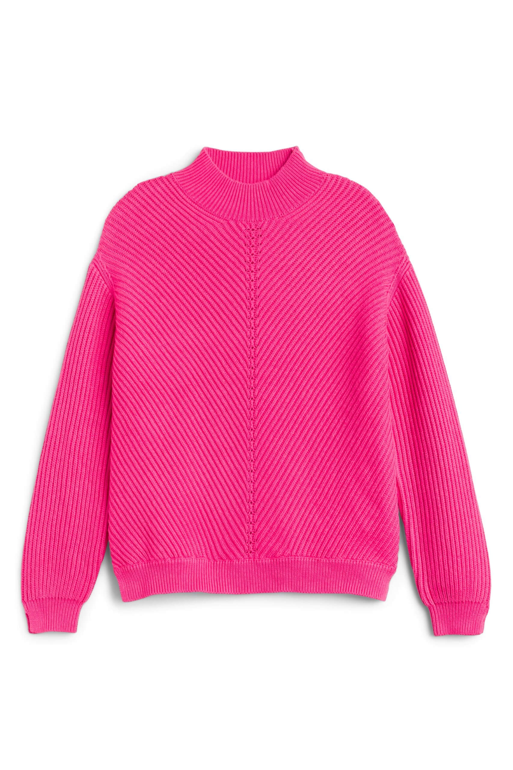 Stitch Fix women’s dark pink sweater with blouson sleeves.