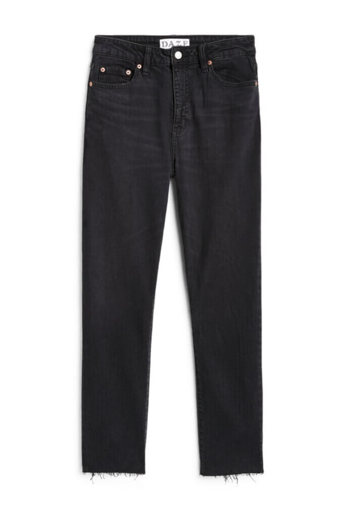 Stitch Fix Women’s black straight-leg jeans with frayed hem.