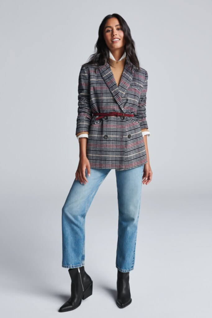 Stitch Fix Women’s outfit example of how to wear ankle boots with straight-leg jeans, blazer and sweater.